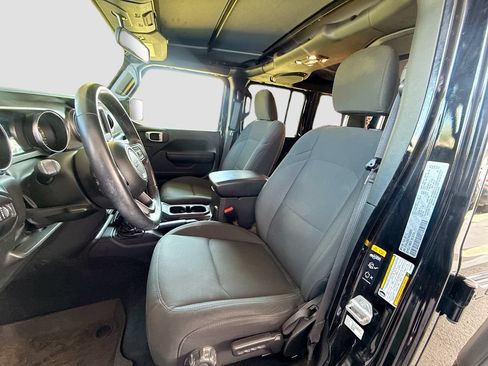 Certified 2022 Jeep Wrangler Unlimited Sport AWD/4WD image 23