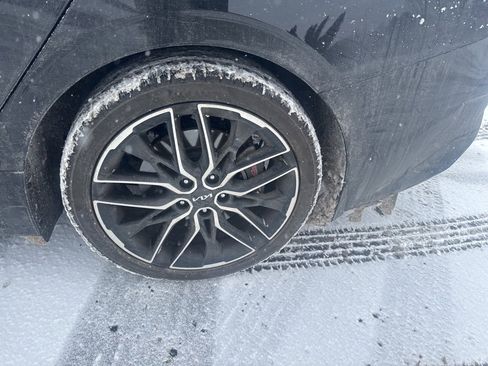 Used 2024 Kia K5 GT image 19