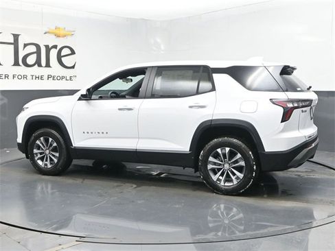 New 2026 Chevrolet Equinox LT w/ Convenience Package II image 30