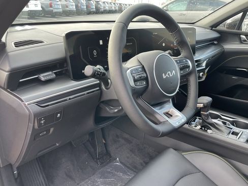 New 2026 Kia K5 GT image 9