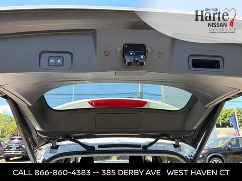 Certified 2025 Nissan Rogue SV AWD/4WD image 22