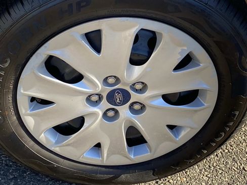 Used 2019 Ford Fusion S image 21