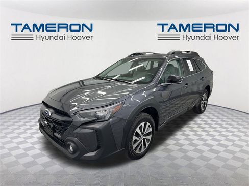 Used 2024 Subaru Outback Premium image 1