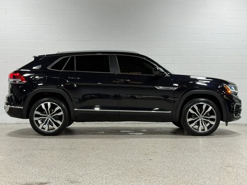 Used 2021 Volkswagen Atlas Cross Sport SEL R-Line image 5