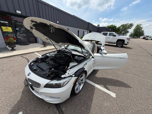 Used 2011 BMW Z4 sDrive35is RWD image 40