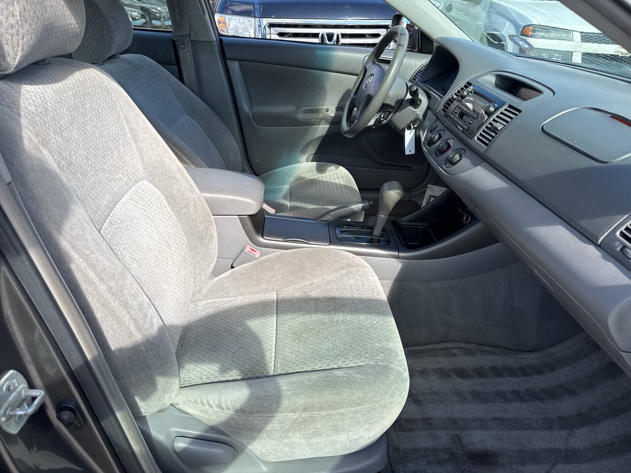 Used 2003 Toyota Camry LE FWD image 9
