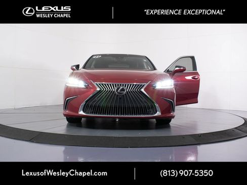 Used 2021 Lexus ES 350 Ultra Luxury w/ Accessory Package 2 FWD image 26