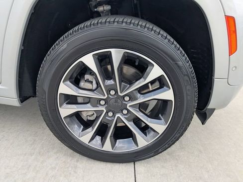 Used 2021 Jeep Grand Cherokee L Overland AWD/4WD image 10