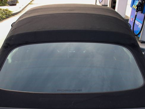 Used 2011 Porsche 911 Carrera 4S image 40