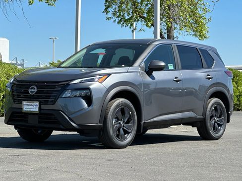 New 2026 Nissan Rogue SV w/ Cold Weather Package image 8