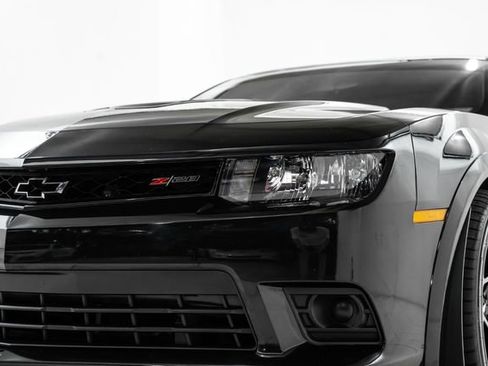Used 2015 Chevrolet Camaro Z/28 image 19