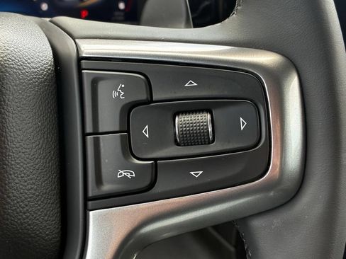 Used 2025 Chevrolet Silverado 1500 LTZ AWD/4WD image 13