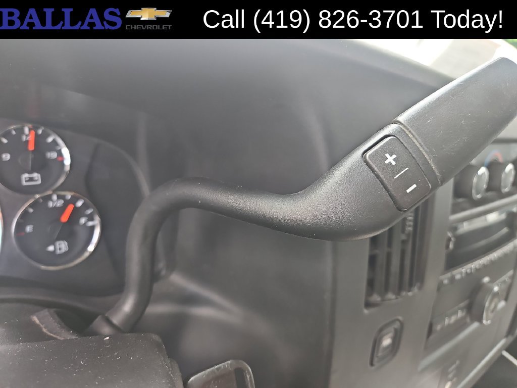 Used 2015 GMC Savana 2500 RWD image 15