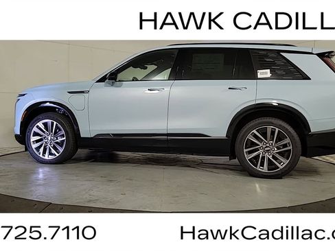 New 2026 Cadillac Vistiq Sport w/ LPO, Floor Liner Package AWD/4WD image 6