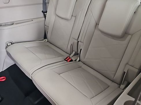 New 2026 Volkswagen Atlas SE FWD image 26