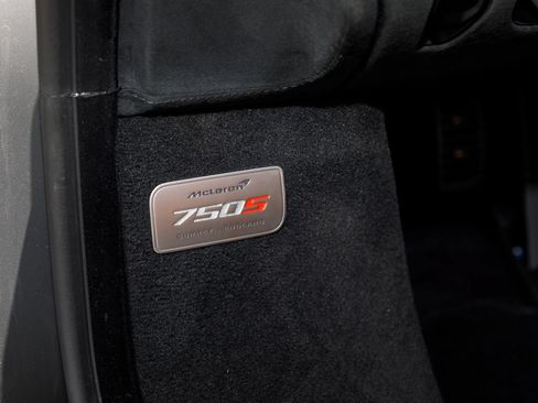 New 2027 McLaren 750S RWD image 44
