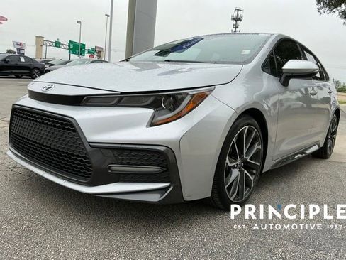 Used 2022 Toyota Corolla SE FWD image 4