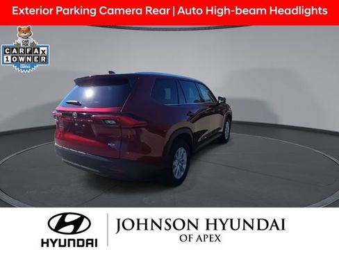 Used 2024 Toyota Grand Highlander XLE image 9