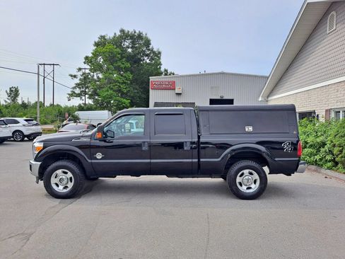 Used 2016 Ford F250 XLT w/ XLT Interior Package AWD/4WD image 5