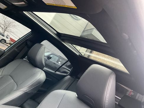 Used 2025 Toyota Camry XSE image 23