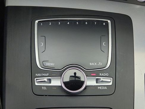 Used 2018 Audi Q5 2.0T Premium Plus image 24