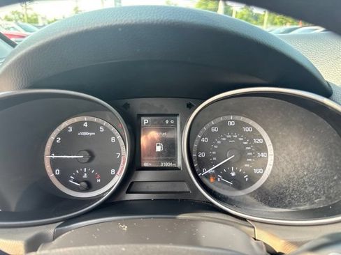 Used 2017 Hyundai Santa Fe Sport AWD/4WD image 17