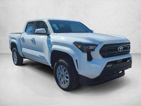 New 2026 Toyota Tacoma SR5 image 3