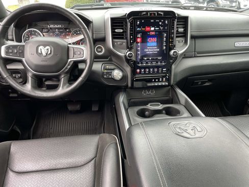 Used 2021 RAM 1500 Laramie w/ Sport Appearance Package image 16