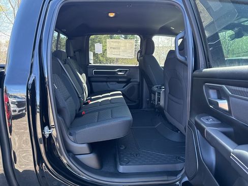 New 2026 RAM 1500 4x4 Crew Cab image 25