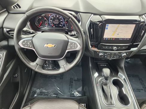 Used 2024 Chevrolet Traverse High Country FWD image 29