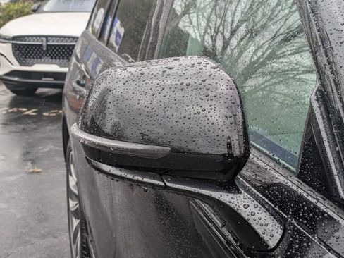 New 2026 Lincoln Aviator 2WD w/ Jet Appearance Package image 11