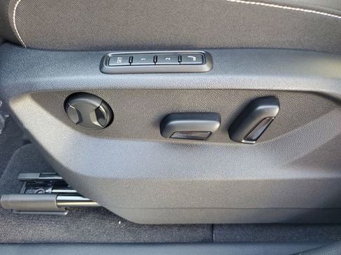 New 2026 Volkswagen Atlas SEL Premium R-Line AWD/4WD image 21