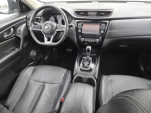 Used 2017 Nissan Rogue SL w/ SL Premium Package image 23