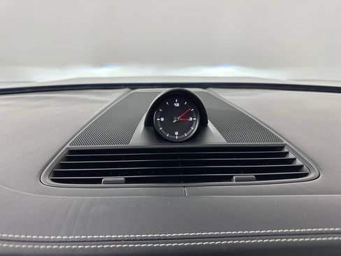 Certified 2022 Porsche Panamera RWD image 29
