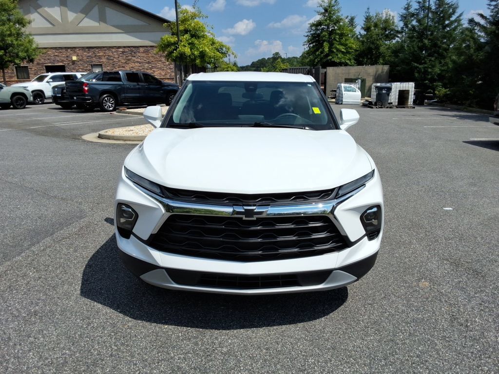 Certified 2023 Chevrolet Blazer LT FWD image 2