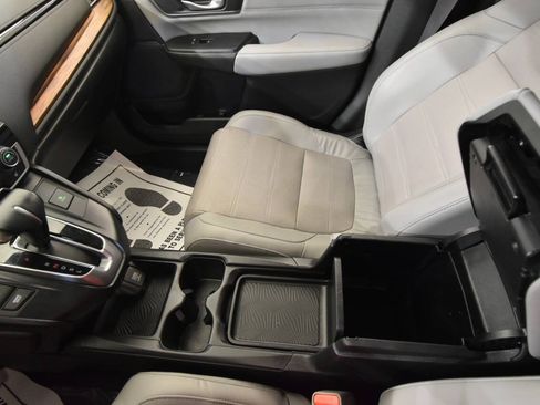 Used 2019 Honda CR-V Touring image 21