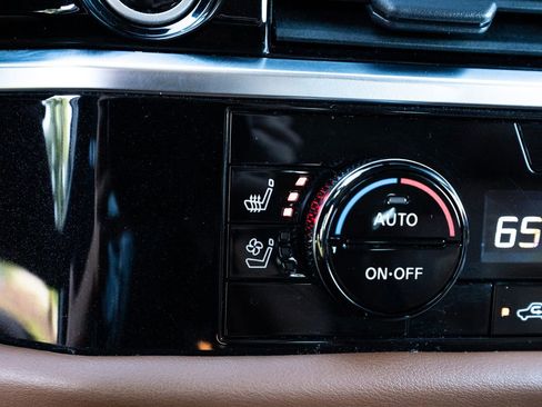Used 2022 Nissan Pathfinder Platinum w/ Lighting Package (N93) image 37