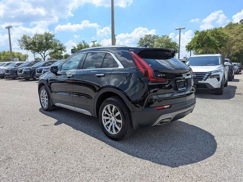Used 2021 Cadillac XT4 Premium Luxury FWD image 6