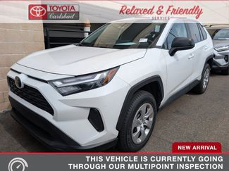 Used 2025 Toyota RAV4 LE FWD video 1