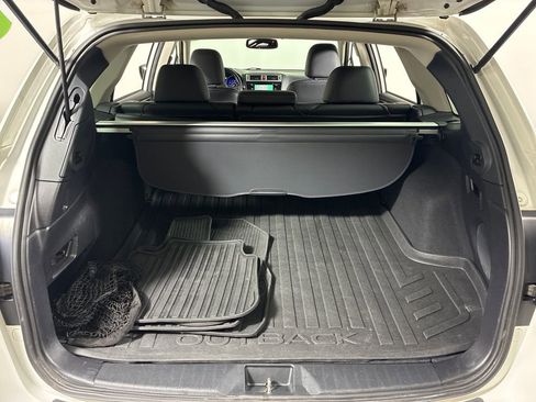 Used 2016 Subaru Outback 2.5i Limited image 27