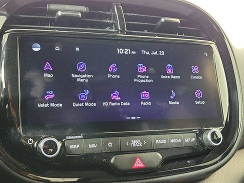 Used 2023 Kia Soul S FWD image 18