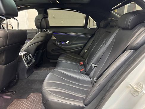 Used 2017 Mercedes-Benz S 550 4MATIC Sedan image 22