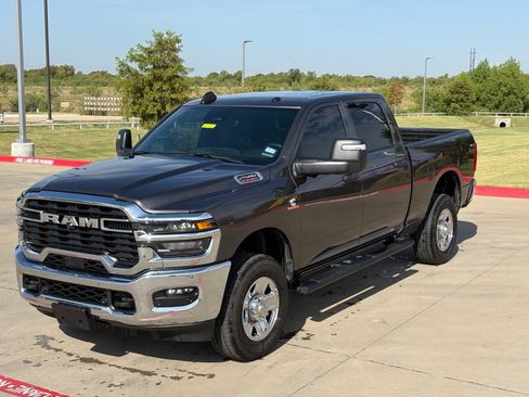 Used 2025 RAM 2500 Tradesman AWD/4WD image 11