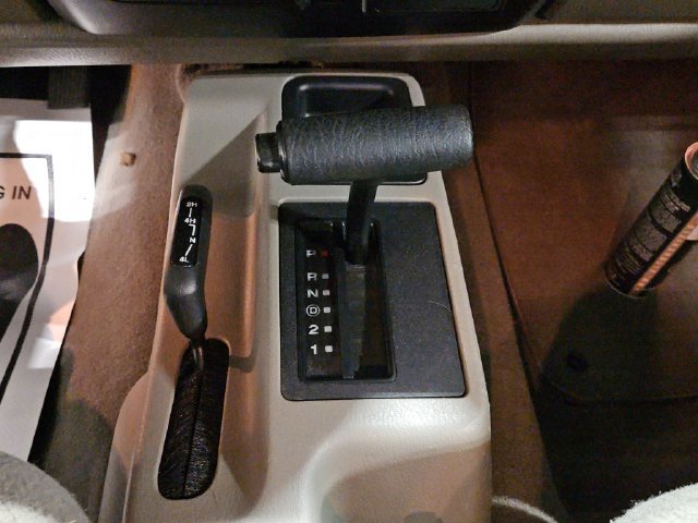 Used 2004 Jeep Wrangler 4WD w/ Dual Top Group image 18