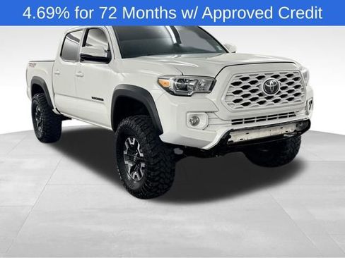 Used 2023 Toyota Tacoma TRD Off-Road AWD/4WD image 1