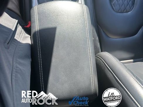 Used 2024 Ford Edge Titanium image 21