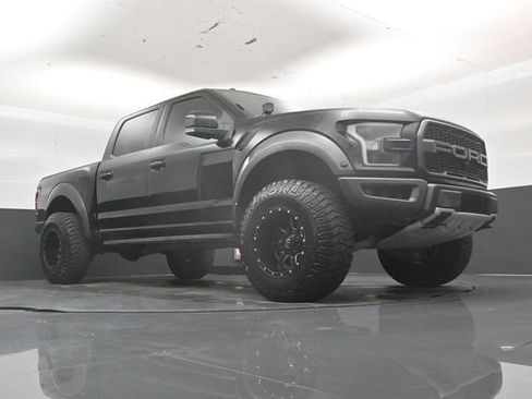 Used 2017 Ford F150 Raptor w/ Equipment Group 802A Luxury AWD/4WD image 45