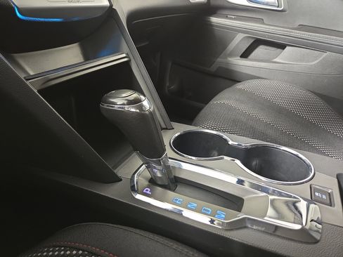 Used 2016 Chevrolet Equinox LT w/ Convenience Package image 22