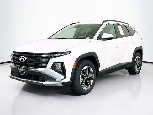 Used 2025 Hyundai Tucson SEL AWD/4WD image 3