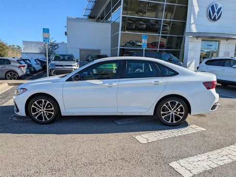 New 2026 Volkswagen Jetta Sport image 3